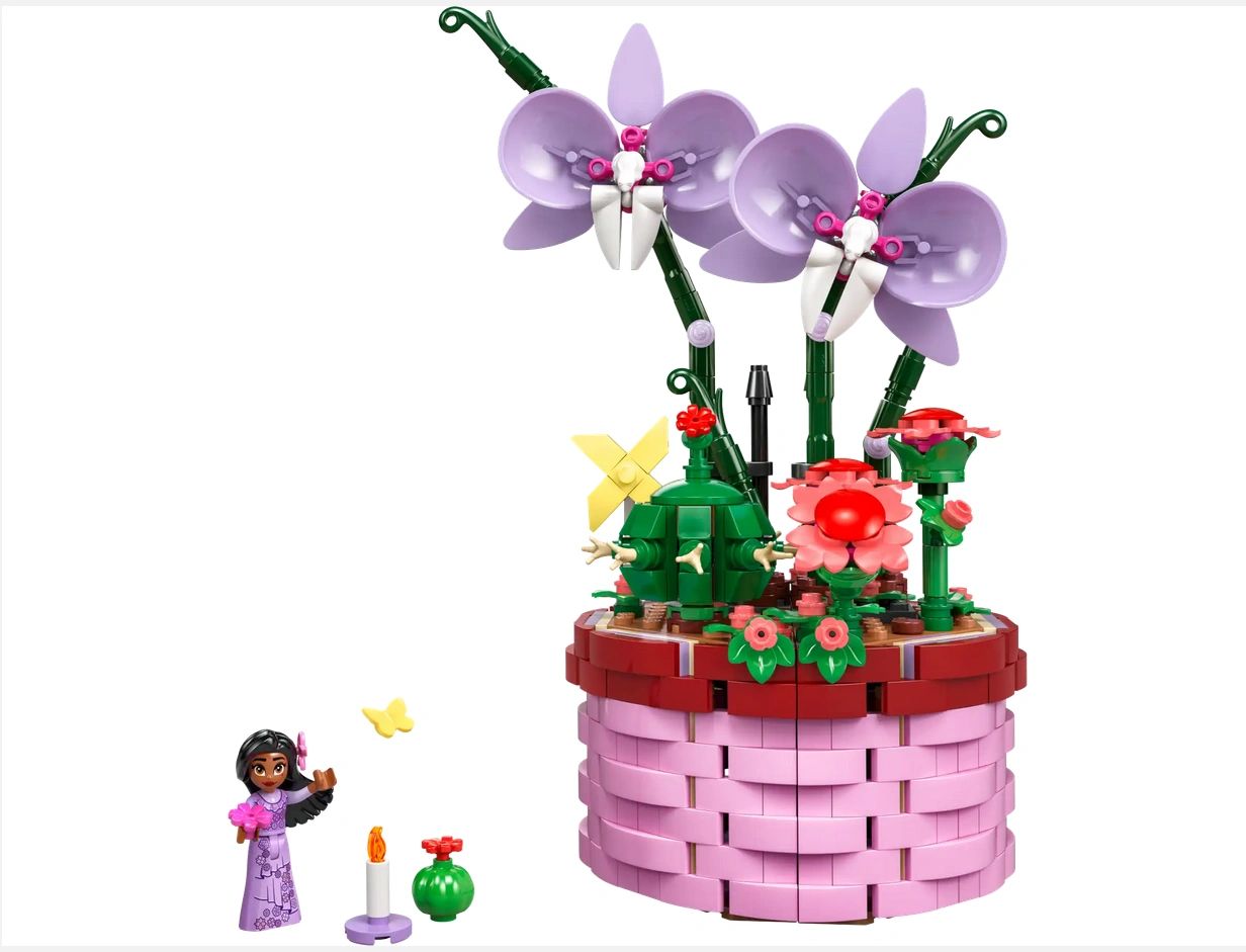 LEGO® 43237 Isabela's Flowerpot