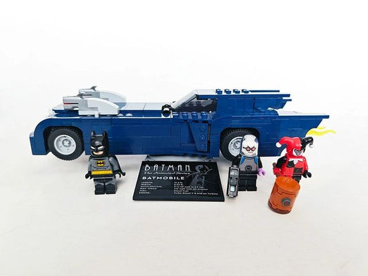 LEGO® 76274 Batman™ with the Batmobile™ vs. Harley Quinn™ and Mr. Freeze™