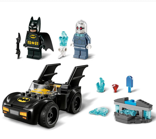 LEGO® 76301 Batman™ & Batmobile™ vs. Mr. Freeze